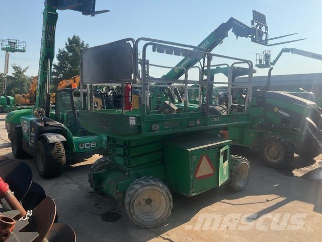 JLG 260MRT シザースリフト