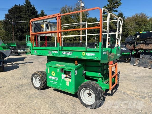 JLG 260MRT シザースリフト