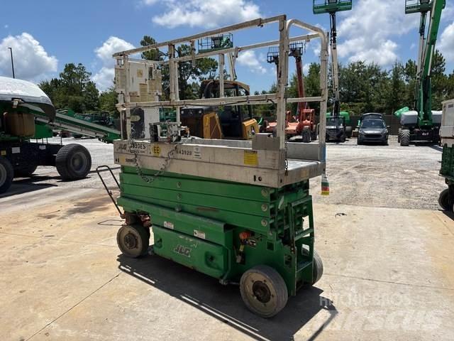JLG 2630ES シザースリフト
