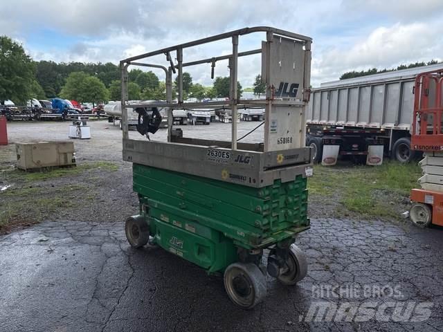 JLG 2630ES シザースリフト