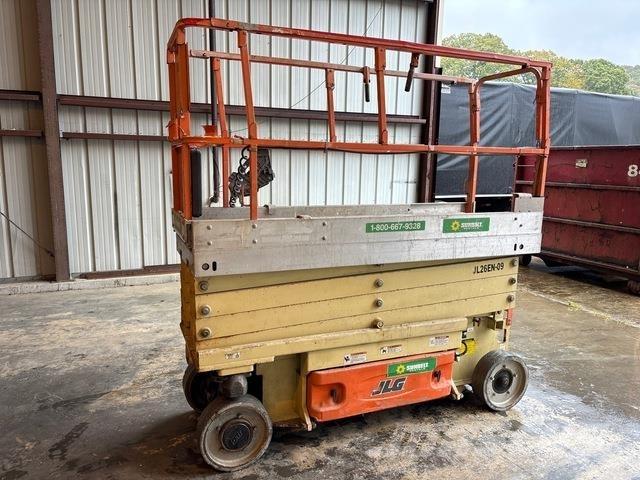 JLG 2630ES シザースリフト