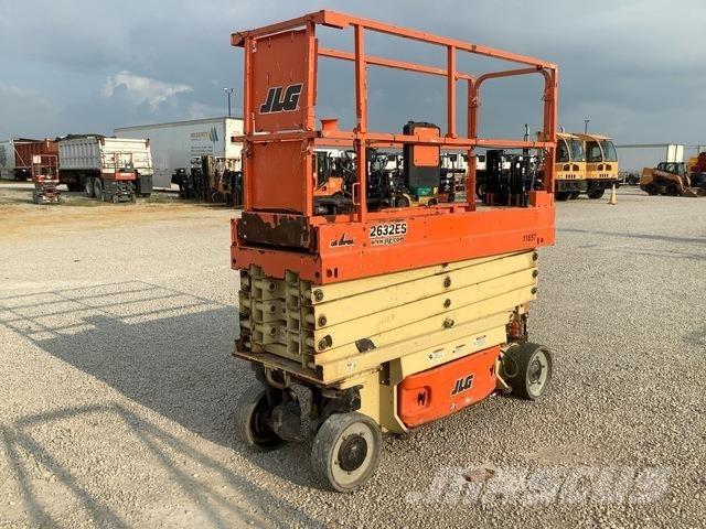 JLG 2632ES シザースリフト