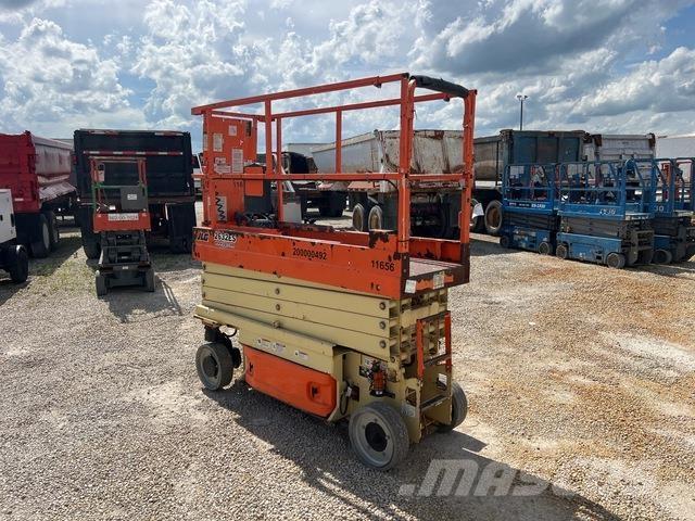 JLG 2632ES シザースリフト