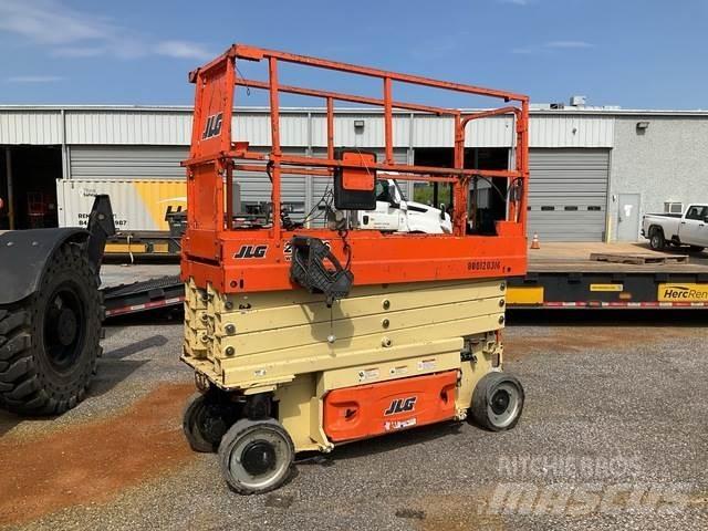 JLG 2632ES シザースリフト