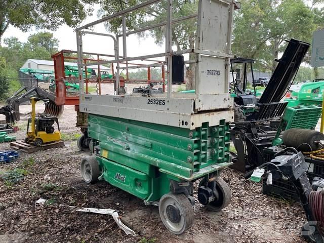 JLG 2632ES シザースリフト