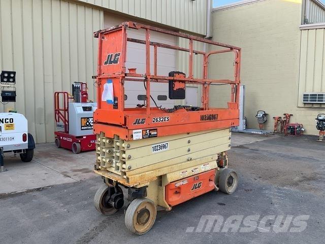 JLG 2632ES シザースリフト