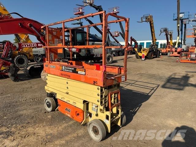 JLG 2632ES シザースリフト