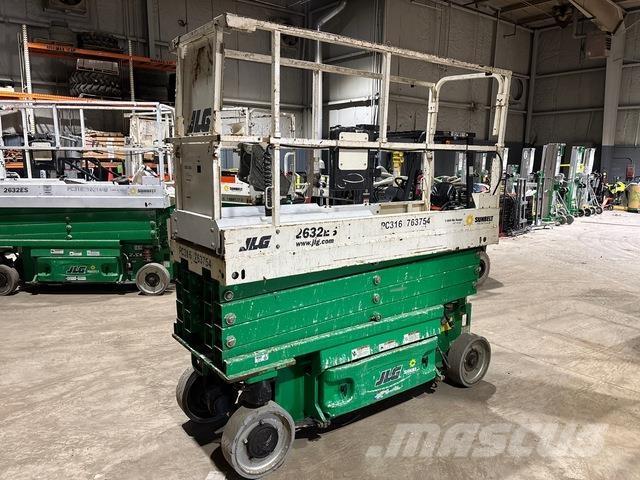 JLG 2632ES シザースリフト