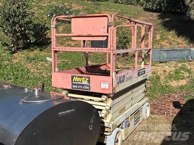 JLG 2646-E2 シザースリフト
