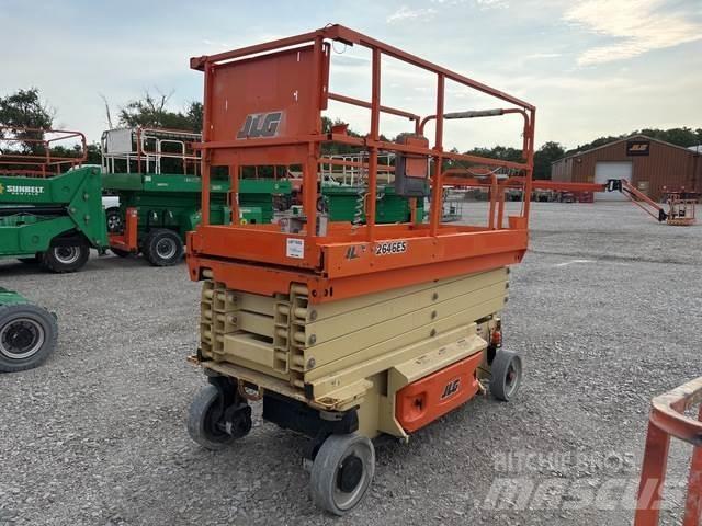 JLG 2646ES シザースリフト