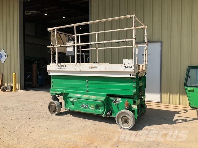 JLG 2646ES シザースリフト