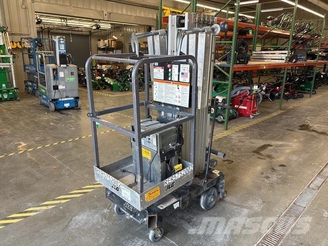 JLG 30AMDC 垂直昇降型リフト