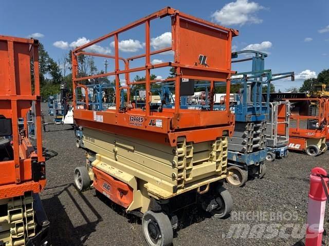 JLG 3246ES シザースリフト