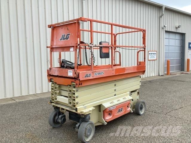 JLG 3246ES シザースリフト