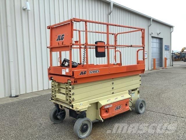 JLG 3246ES シザースリフト