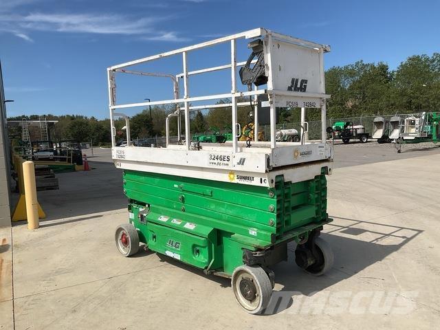 JLG 3246ES シザースリフト