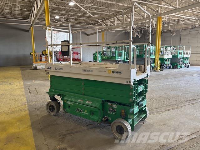 JLG 3246ES シザースリフト