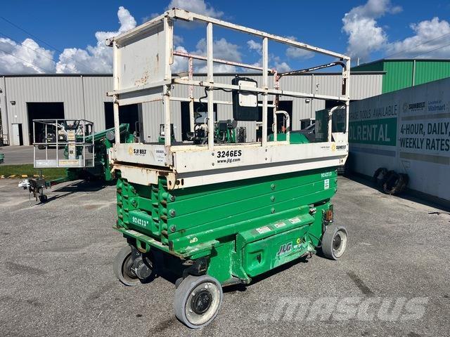 JLG 3246ES シザースリフト