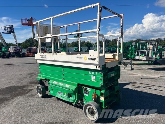 JLG 3246ES シザースリフト