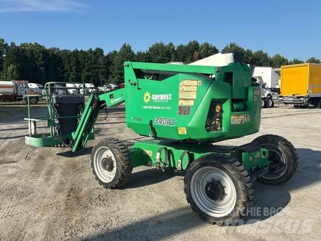 JLG 340AJ ブームリフト　屈伸型