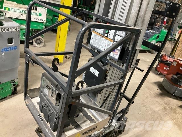 JLG 36AM 垂直昇降型リフト