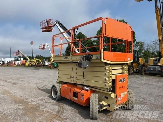JLG 4069LE シザースリフト