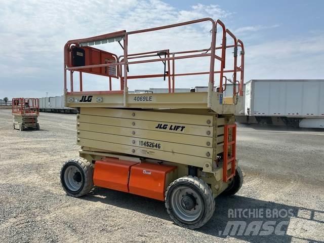 JLG 4069LE シザースリフト