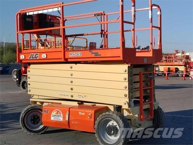 JLG 4069LE シザースリフト