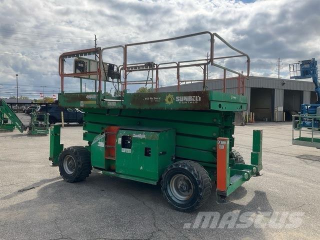 JLG 4394 RT シザースリフト