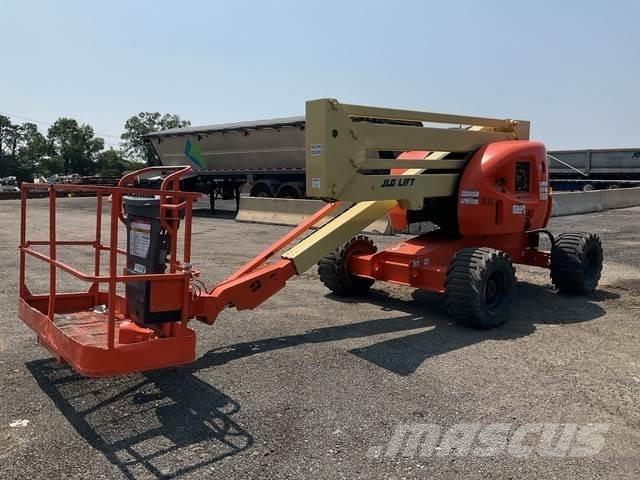 JLG 450A ブームリフト　屈伸型