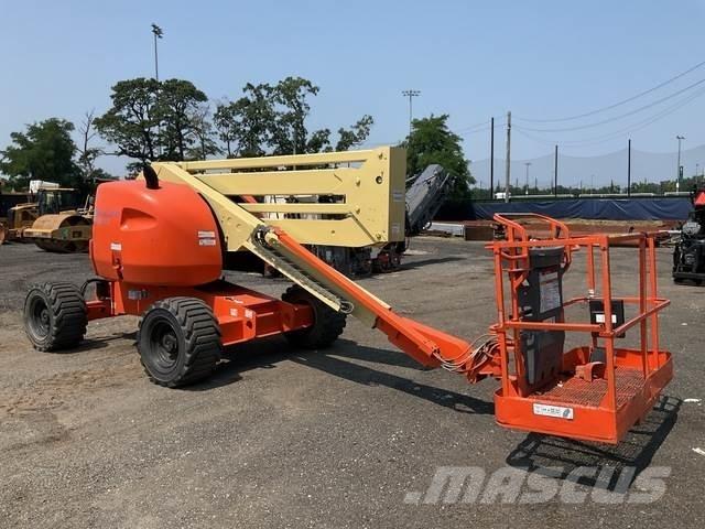JLG 450A ブームリフト　屈伸型