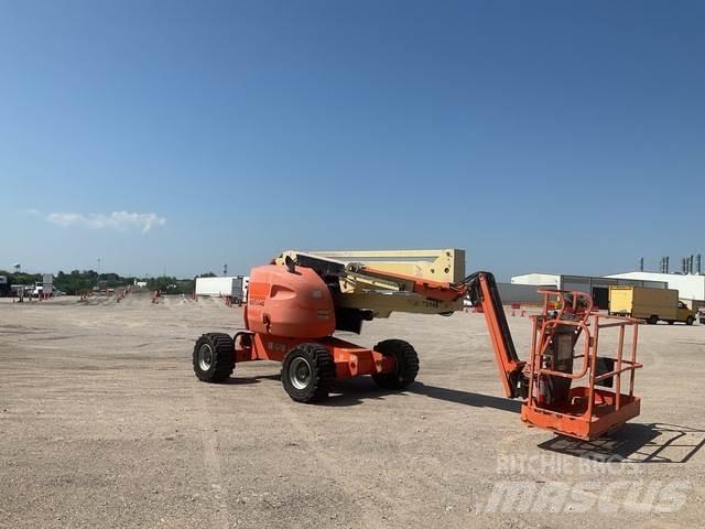 JLG 450AJ ブームリフト　屈伸型