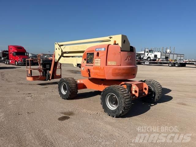 JLG 450AJ ブームリフト　屈伸型