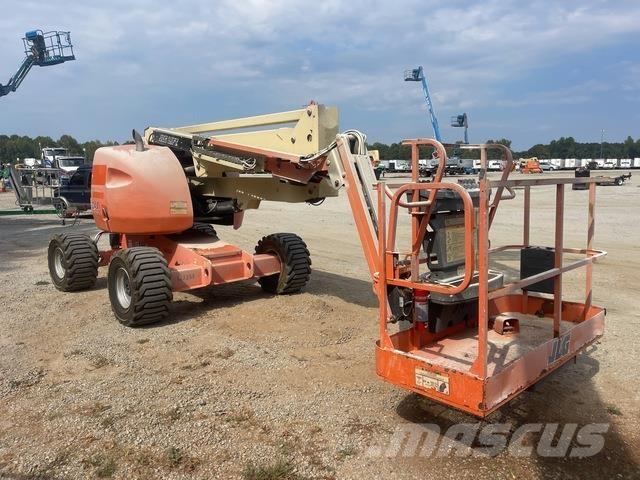 JLG 450AJ ブームリフト　屈伸型