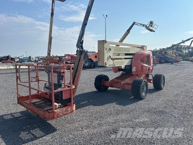 JLG 450AJ ブームリフト　屈伸型