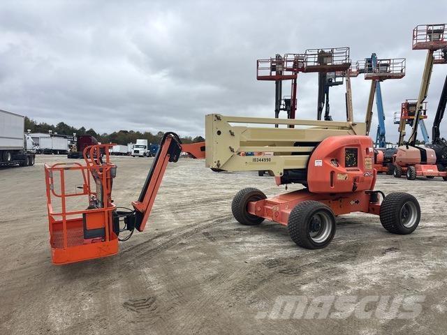 JLG 450AJ ブームリフト　屈伸型