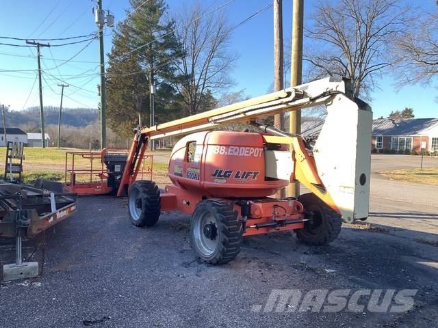 JLG 600 AJ ブームリフト　屈伸型