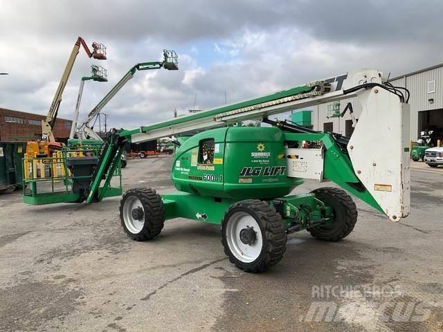 JLG 600AJ ブームリフト　屈伸型
