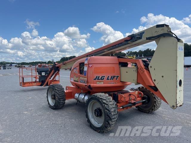 JLG 600AJ ブームリフト　屈伸型