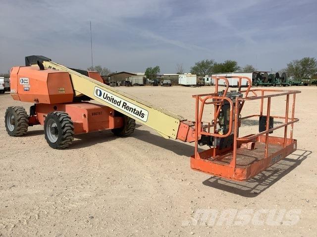 JLG 600S ブームリフト　直伸型