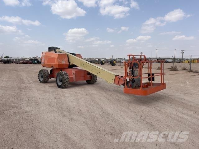 JLG 600S ブームリフト　直伸型