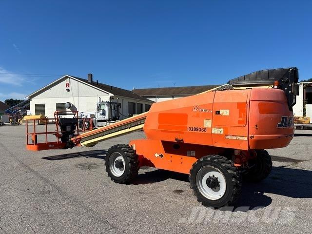JLG 600S ブームリフト　直伸型
