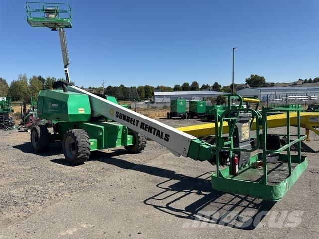 JLG 600S ブームリフト　直伸型