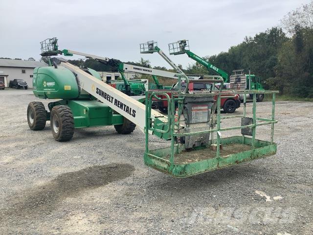 JLG 600S ブームリフト　直伸型