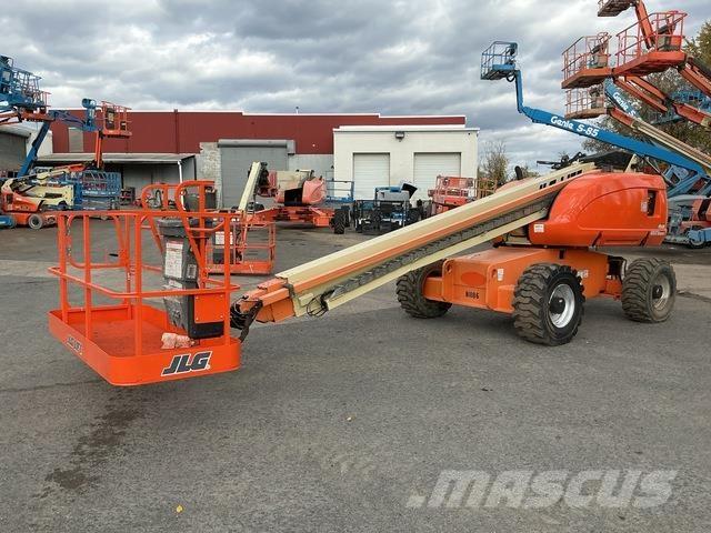 JLG 600S ブームリフト　直伸型