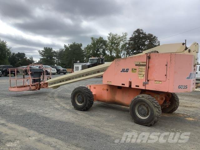 JLG 601S ブームリフト　直伸型