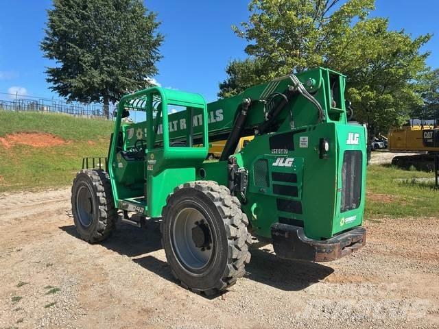 JLG 6042 テレスコーピックハンドラー