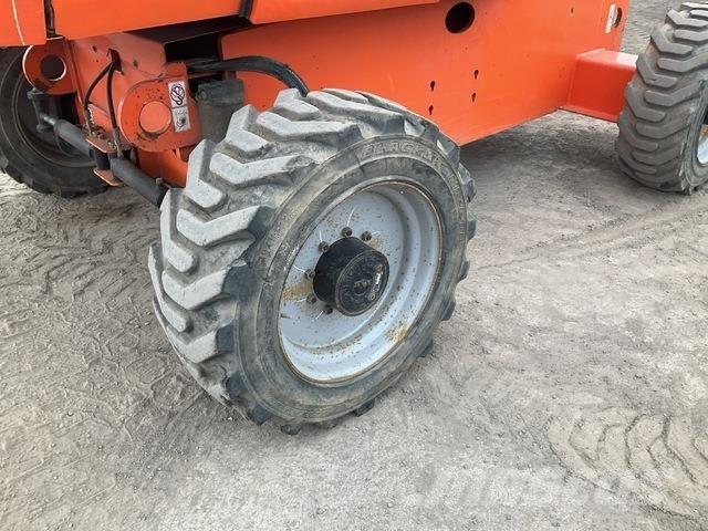 JLG 660SJ ブームリフト　直伸型