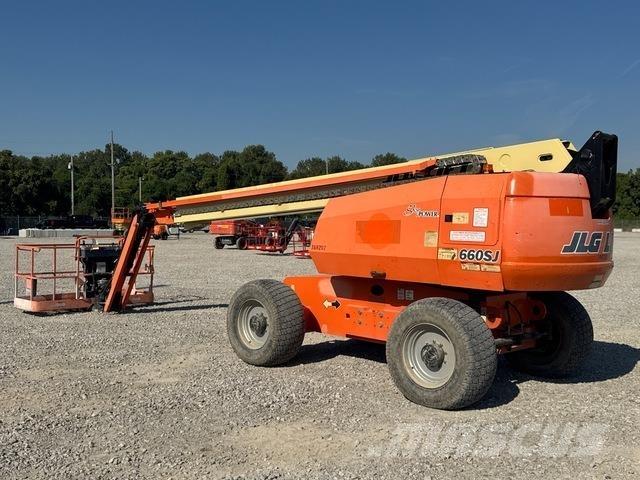 JLG 660SJ ブームリフト　直伸型