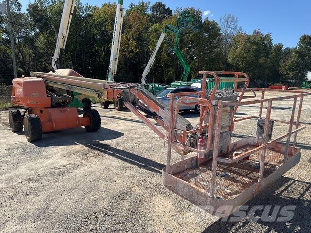 JLG 660SJ ブームリフト　直伸型